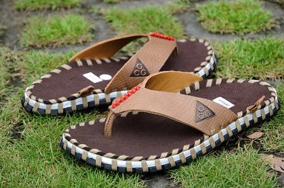 ACG slipper-1